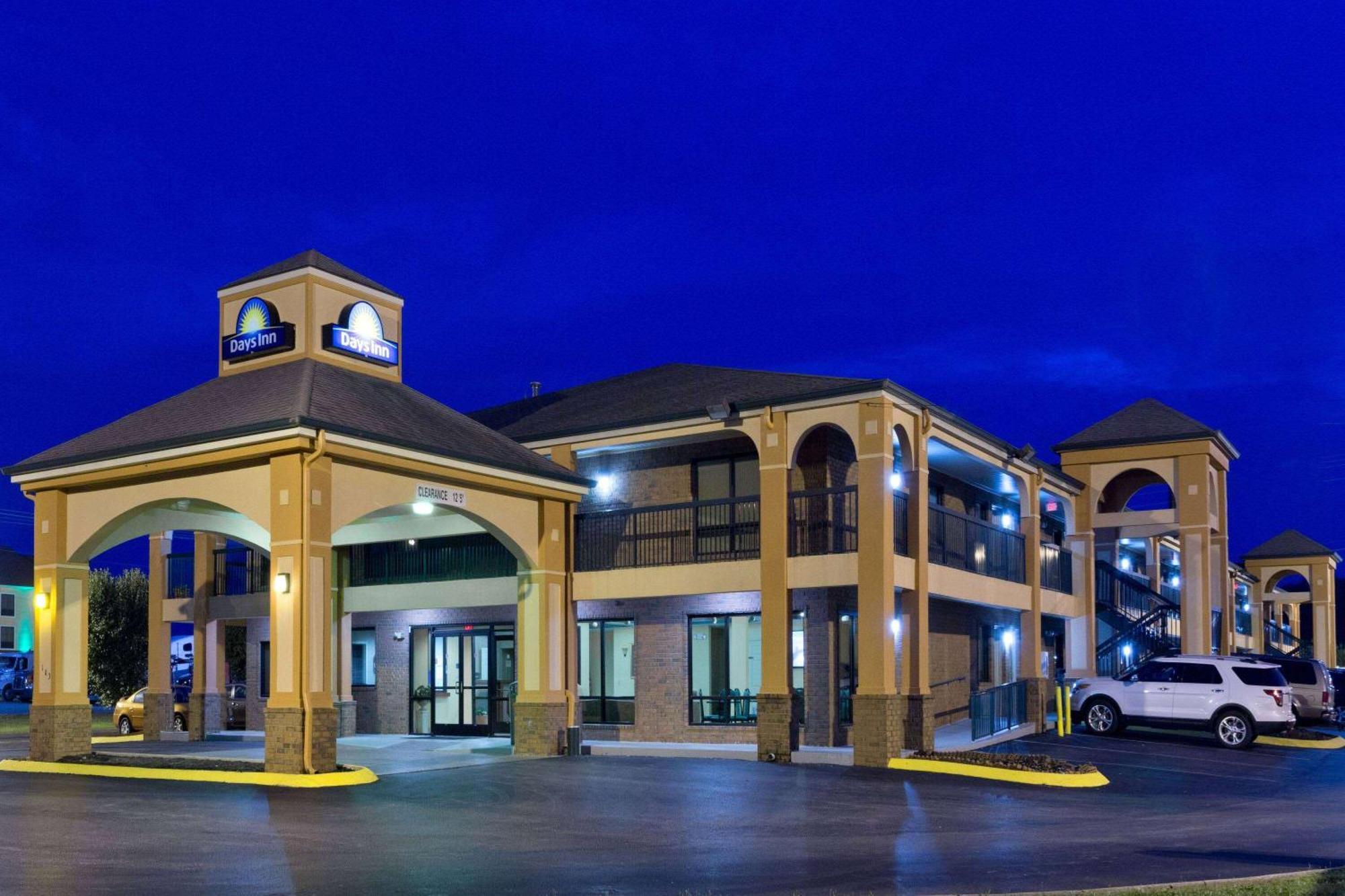 Days Inn By Wyndham Franklin Exterior photo