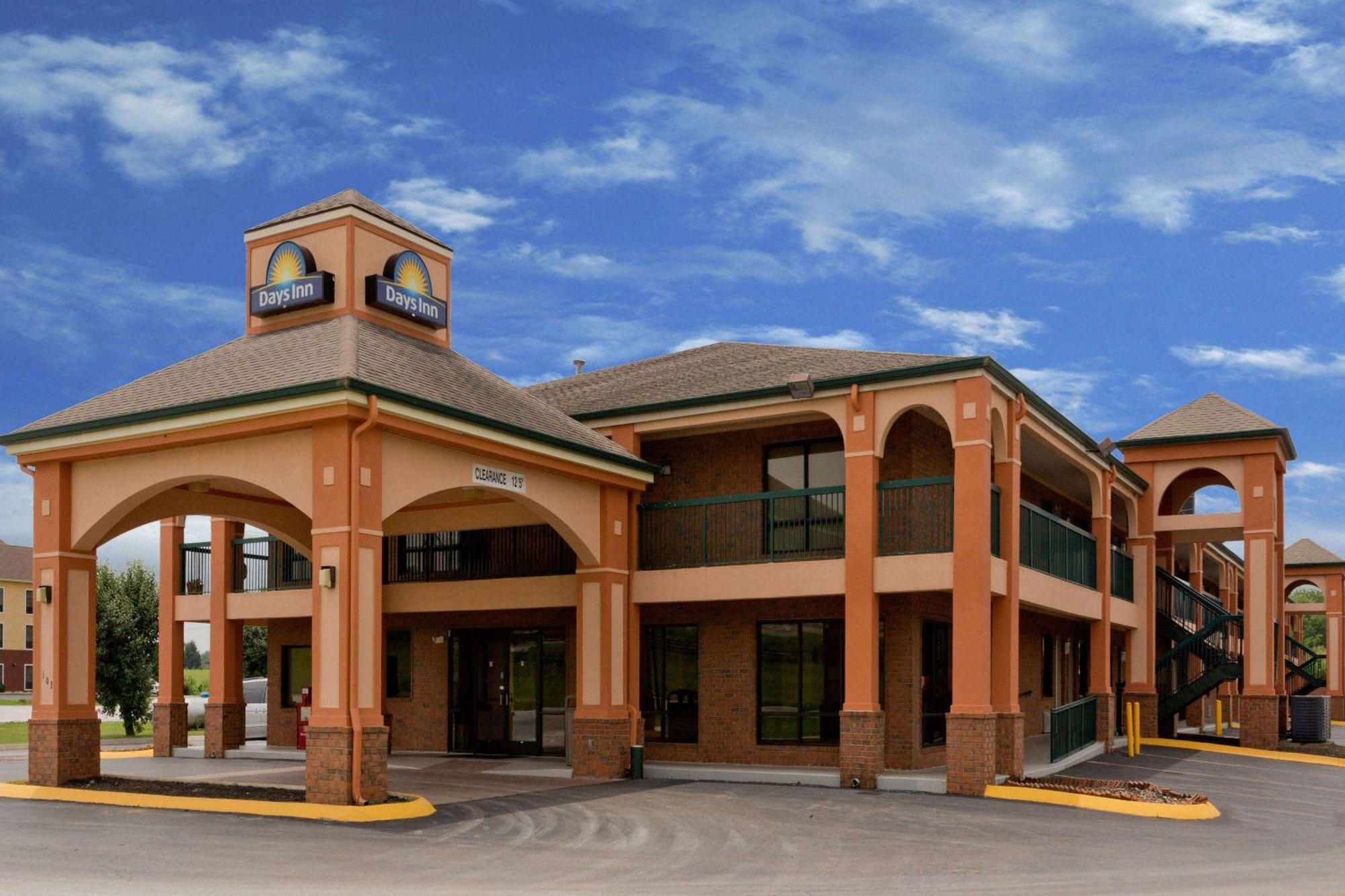 Days Inn By Wyndham Franklin Exterior photo